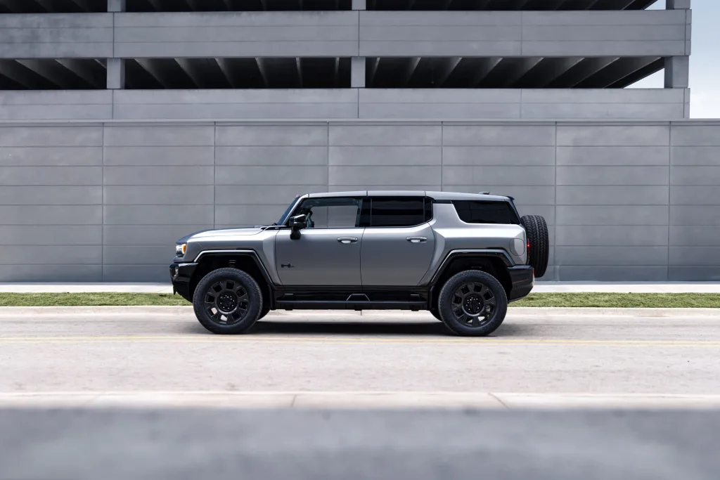 2026 GMC HUMMER EV SUV Carbon Fiber Edition