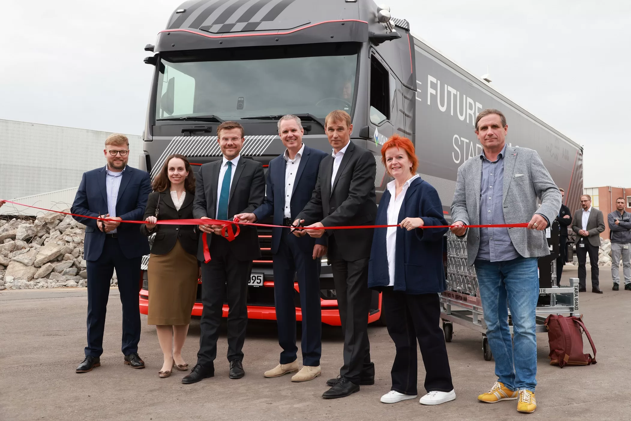 Nfz-Messe: MAN Truck & Bus startet E-Offensive - Werkstatt-Services, News