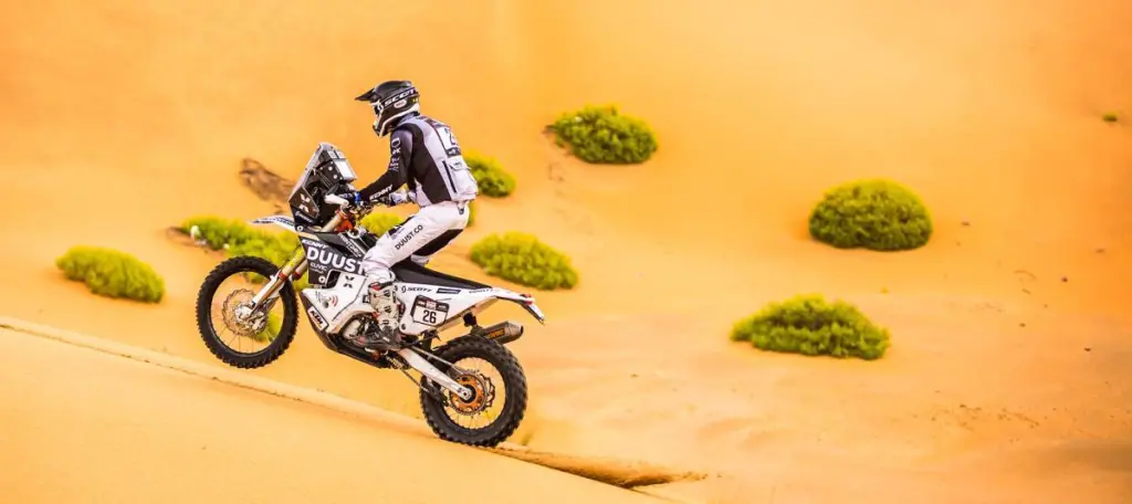 26 DABROWSKI Konrad (POL), Duust Rally Team, KTM 450 Rally Replica, FIM W2RC, action during the Stage 3 of the 2024 Abu Dhabi Desert Challenge, on February 29, 2024 in Mzeer’ah, United Arab Emirates © A.S.O/DPPI/B.Roux