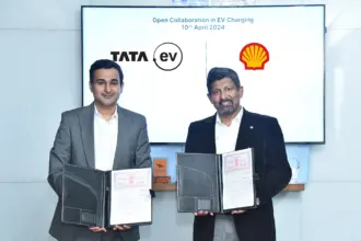 ata Passenger Electric Mobility Ltd. has partnered with Shell to deliver superior charging experiences across India. The MoU was signed by (L – R) Mr. Balaje Rajan, Chief Strategy Officer, Tata Motors Passenger Vehicles Ltd., and Tata Passenger Electric Mobility Ltd., and Mr. Sanjay Varkey, Director, Shell India Markets Private Limited.