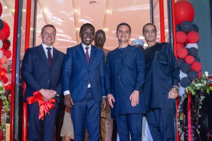 From right to left — Nouhad KALMONI ED JMTC — Salem KALMONI MD JMTC — Dr. Serigne Gueye DIOP Minister of Industry and Commerce Senegal — Maciej KLENKIEWICZ MD Nissan SA and Independents markets of Africa