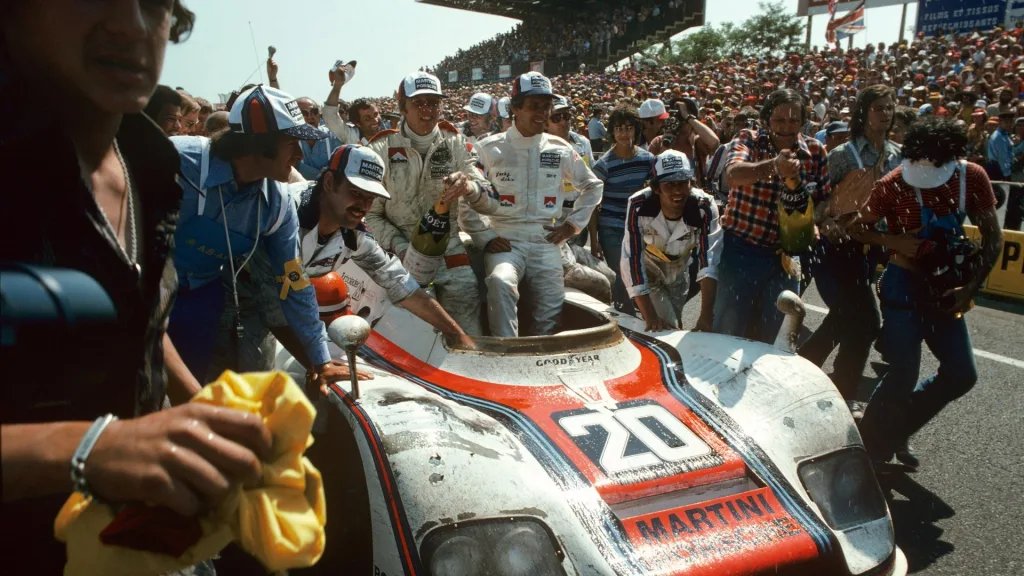 Jacky Ickx, Gijs van Lennep (r-l), Porsche 936/76, Le Mans, France, 1976, Porsche AG